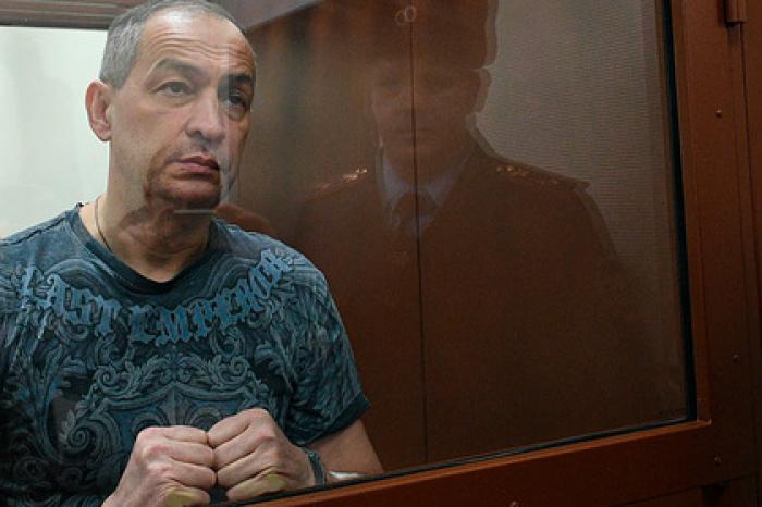 За жизнь голодающего в СИЗО чиновника-миллиардера Шестуна поборются врачи