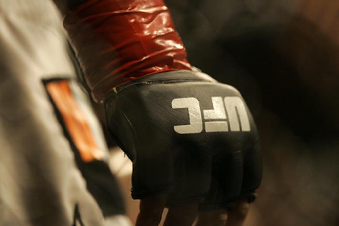 Боец UFC попался на кокаине и избежал наказания