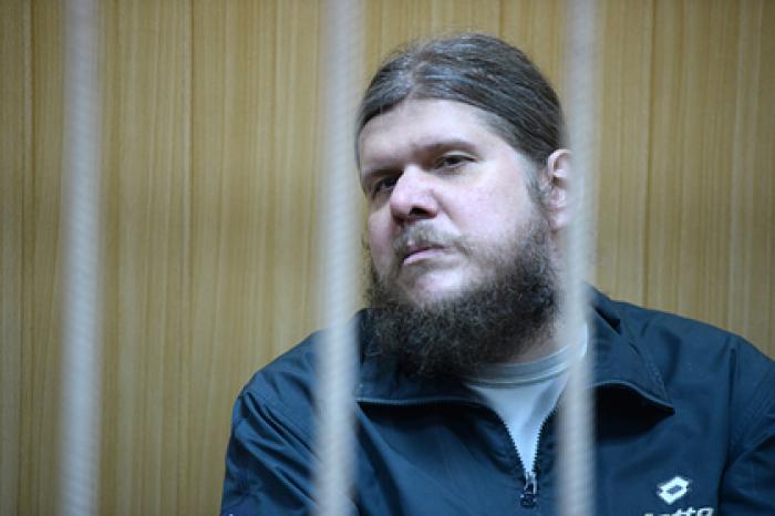 «Бог Кузя» после тюрьмы взялся за перо
