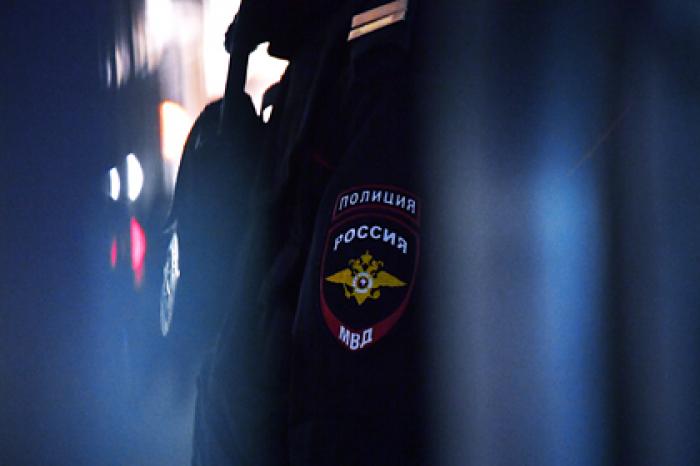 Бывшего полицейского обвинили в совращении российских школьников
