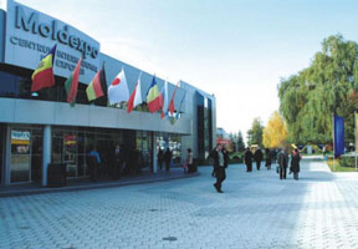 DEPUTAT PAS: O COMPANIE PRIVATĂ VREA SĂ IA FRAUDULOS 1,4 HECTARE DE TEREN DE LA „MOLDEXPO”