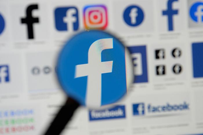 Facebook и Instagram удалили записи в поддержку Сулеймани