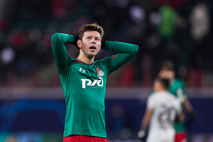 Испанский клуб подтвердил переход Смолова