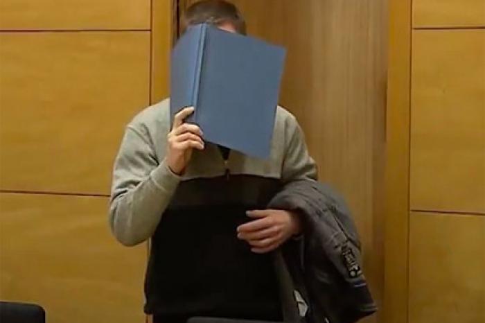 Мужчина съел отравленный коллегой бутерброд, четыре года провел в коме и умер