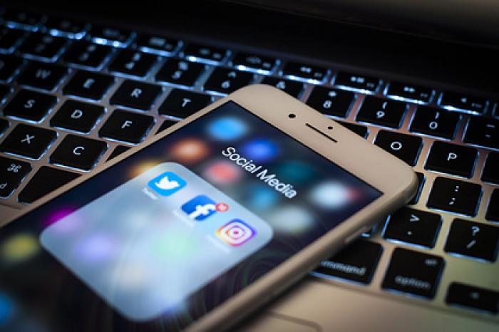 На Facebook и Twitter завели дело в России