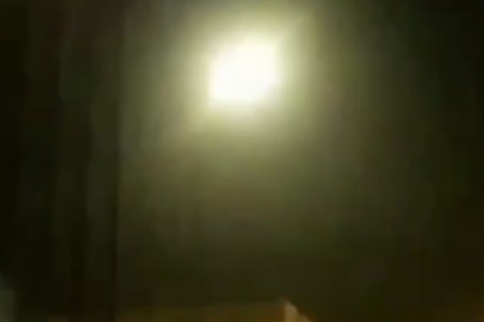 Появилось видео предполагаемого попадания ракеты в украинский лайнер над Ираном
