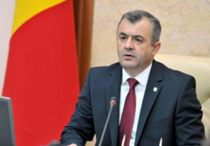 PREMIERUL CONSIDERĂ CĂ PROIECTUL DE DESCHIDERE A AEROPORTULUI DE LA MĂRCULEȘTI ESTE UȘOR REALIZABILĂ