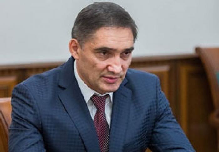 ​ PROCURORUL GENERAL: CEREREA PRIVIND ANUNŢAREA LUI VLADIMIR PLAHOTNIUC ÎN CĂUTARE INTERNAŢIONALĂ A FOST ÎNREGISTRATĂ LA INTERPOL