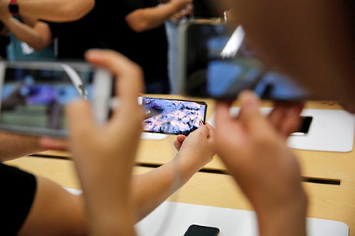 Раскрыта дата выхода дешевого iPhone