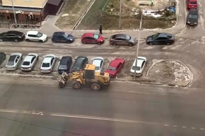 Россияне пожаловались на уборку воображаемого снега