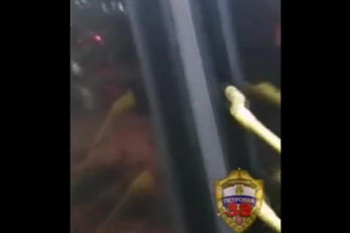 Россиянин напал на рейсовый автобус и попал на видео