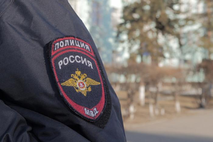 Россиянка родила ребенка на улице и оставила умирать в кустах