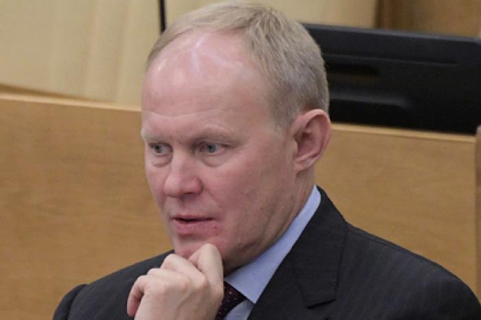 Российский биатлон попросил денег у телезрителей в эфире