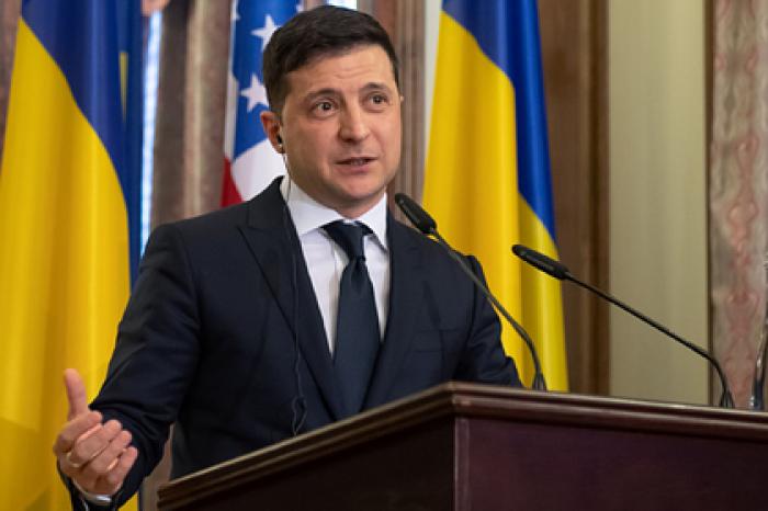Зеленский позвал США добывать нефть и газ на Украине