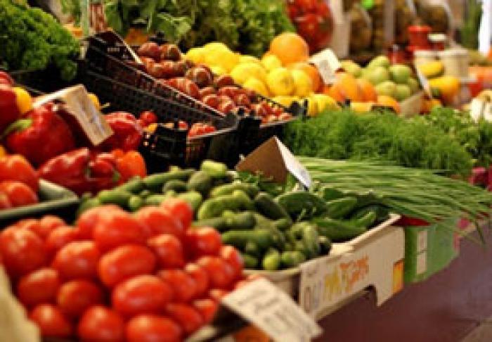 ALEXADRU SLUSARI: PRODUSELE AGRICOLE ŞI AGROALIMENTARE AUTOHTONE AR PUTEA AVEA PRIORITATE ÎN CADRUL ACHIZIŢIILOR PUBLICE