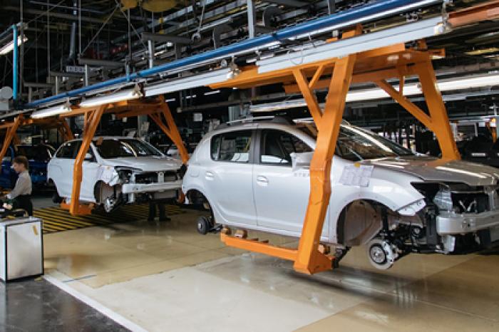 «АвтоВАЗ» приостановит производство