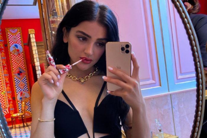 Dolce & Gabbana позвали на показ девушку из Таджикистана
