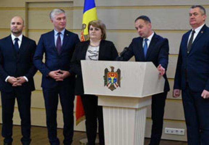 GRUPUL PARLAMENTAR "PRO MOLDOVA" A ÎNCEPUT COLECTAREA SEMNĂTURILOR PENTRU INCLUDEREA VECTORULUI EUROPEAN ÎN CONSTITUŢIA MOLDOVEI