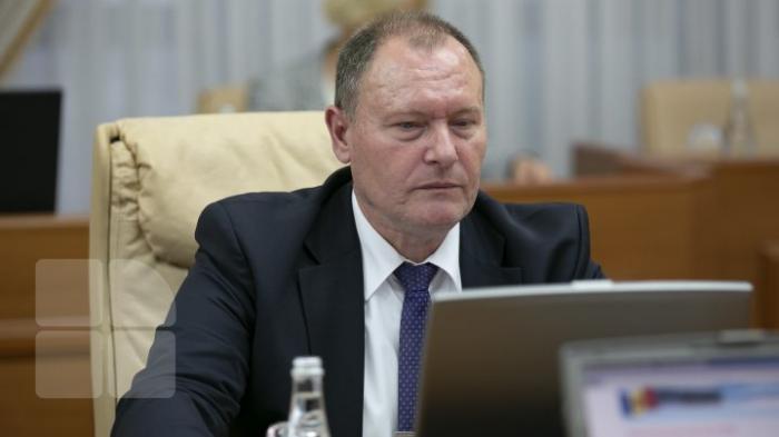 Moţiunea împotriva lui Ciocoi, BLOCATĂ. Deputaţii care au votat ca aceasta să NU fie inclusă pe ordinea de zi