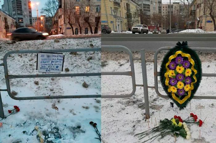 На месте убийства российского подростка разместили табличку с угрозами