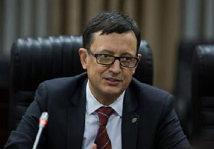 OCTAVIAN ARMAȘU: BNM AR DORI CA BĂNCILE SĂ CREDITEZE ȘI MAI MULT ECONOMIA