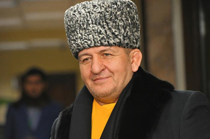 Отец Нурмагомедова дал совет Александру Емельяненко