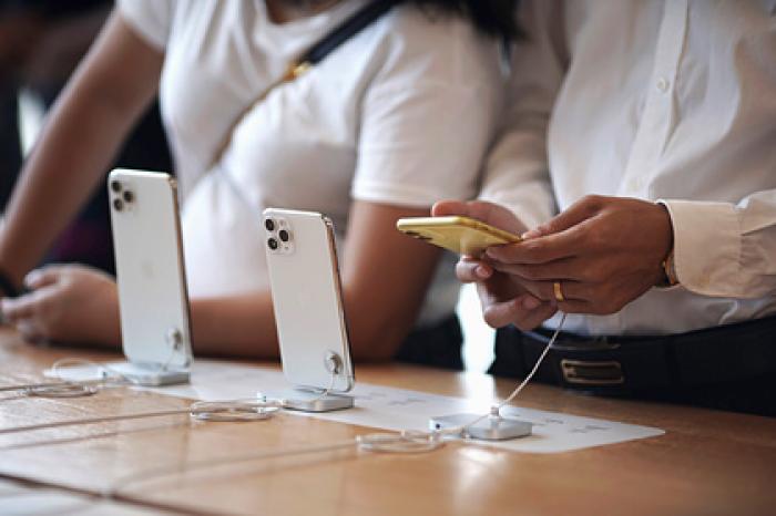 Поставки iPhone ограничат по всему миру из-за коронавируса
