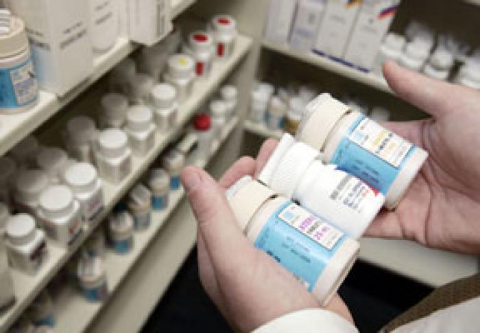 PREMIERUL A CRITICAT MECANISMUL DE ASIGURARE CU MEDICAMENTE A INSTITUȚIILOR MEDICALE