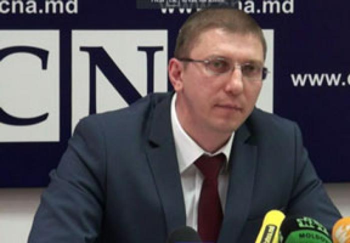 PRIMUL DOSAR DE ÎNVINUIRE A FOSTULUI ŞEF AL PROCURATURII ANTICORUPŢIE A FOST TRIMIS ÎN JUDECATĂ
