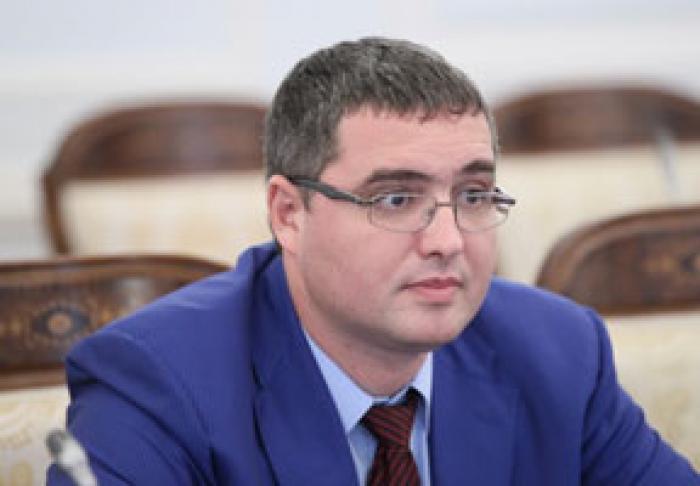 RENATO USATÎI CONSIDERĂ CĂ INIŢIATIVA LUI IGOR DODON DE A DIRECŢIONA O PARTE DIN PROFITUL BNM ÎN BUGETUL DE STAT ESTE O SCHEMĂ DE FRAUDULOASĂ