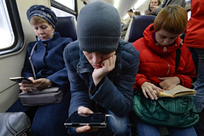 Россияне признались в нехватке времени на личную жизнь из-за работы