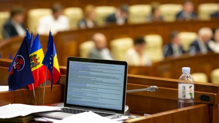 BREAKING NEWS: Парламент одобрил решение ввести в стране режим ЧП в связи с эпидемией коронавируса