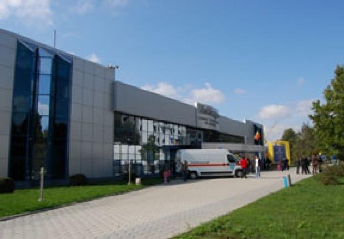 LA CENTRUL „MOLDEXPO” VOR FI AMENAJATE 700 DE LOCURI PENTRU PLASAREA BOLNAVILOR SUSPECTAŢI DE COVID-19