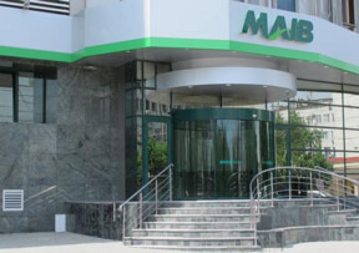 MAIB: PLATA RATELOR LA CREDITE, INCLUSIV DOBÂNZI, AMÂNATĂ PENTRU 3 LUNI