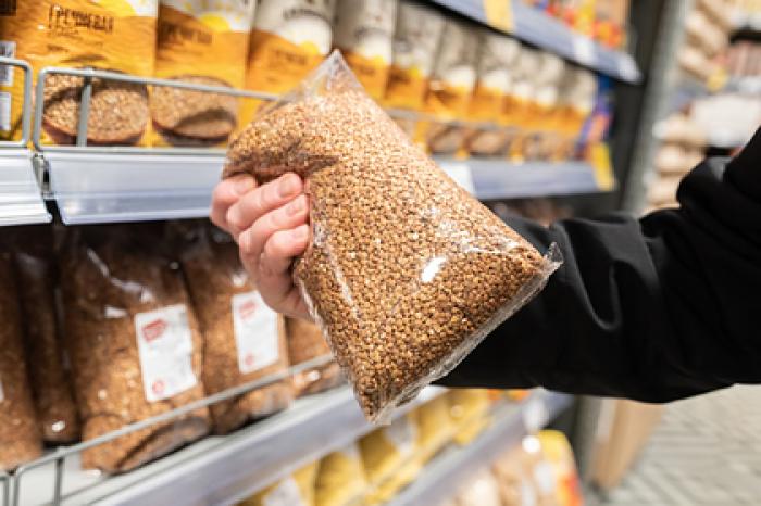 Названы самые популярные у россиян продукты во время эпидемии коронавируса