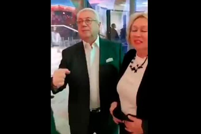 Опубликовано видео вечеринки с заразившимся Лещенко и другими звездами