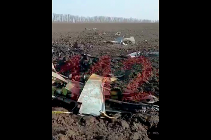 Появилось видео с места крушения военного учебного самолета на юге России