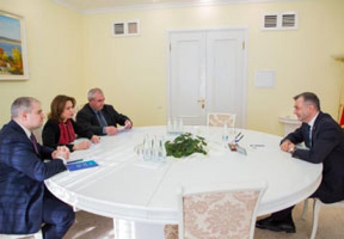 PREMIERUL A DISCUTAT CU REPREZENTANTUL BERD PROIECTELE FINANŢATE DE BANCĂ ÎN MOLDOVA