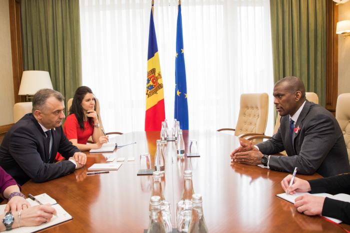 Premierul Chicu a discutat cu Ambasadorul SUA, Dereck J. Hogan