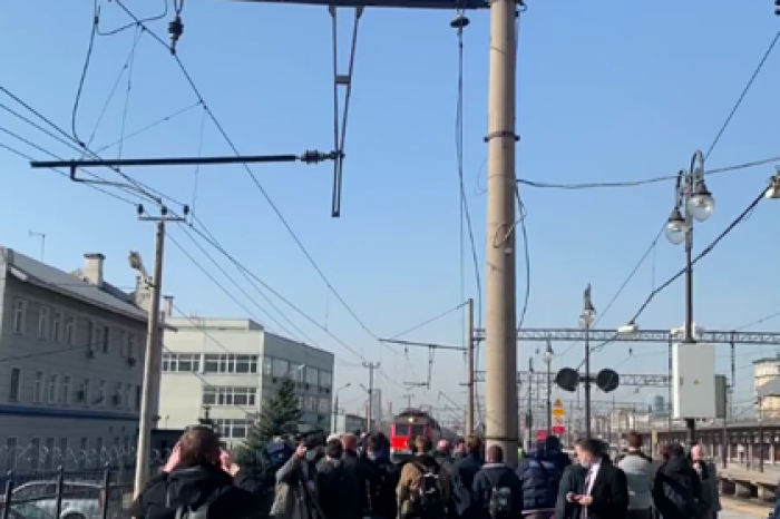 Сотни россиян вернулись на родину спецпоездом с Украины из-за коронавируса