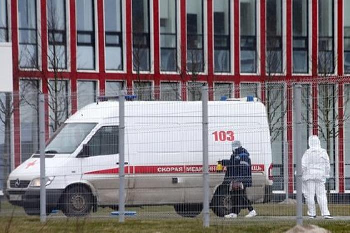 Среди новых зараженных коронавирусом в Москве оказалось много молодежи