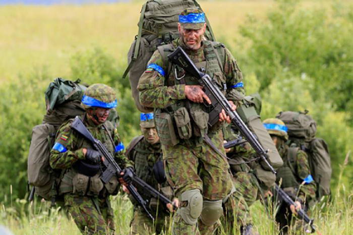 В Литве заразились коронавирусом десятки военных НАТО