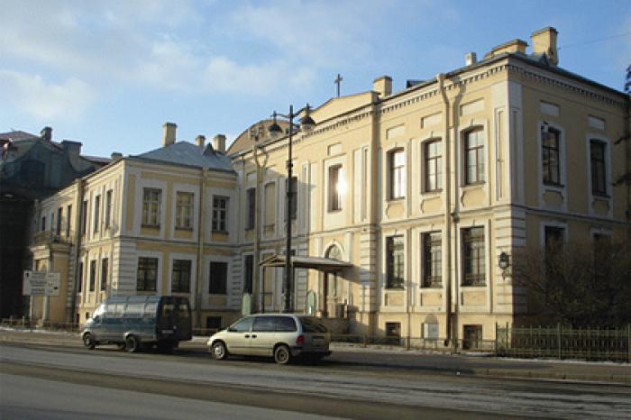 Воры вынесли миллионы из сейфа в российской церкви