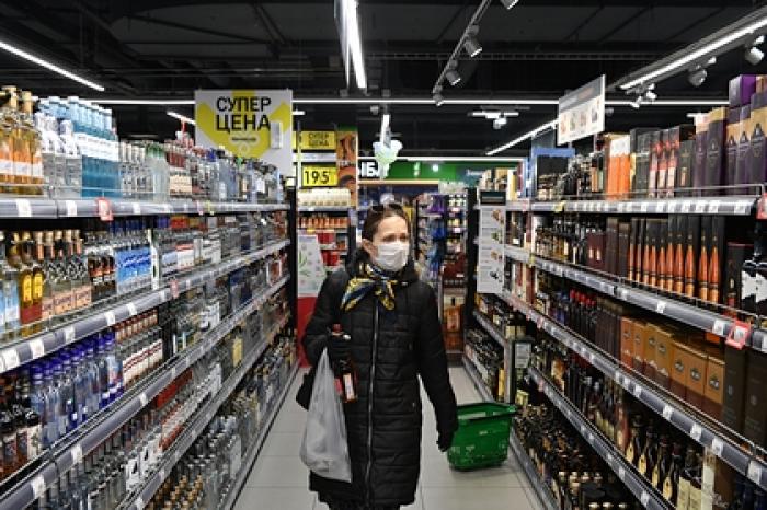 В России предложили ограничить продажу алкоголя из-за коронавируса