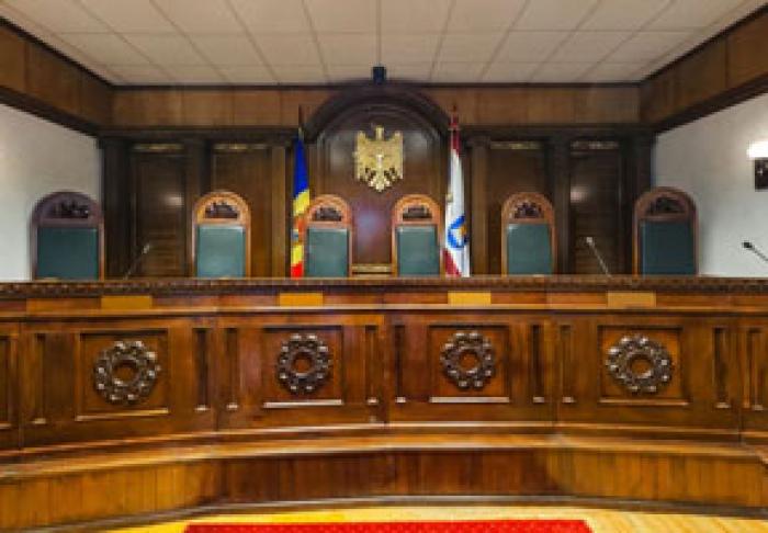 CURTEA CONSTITUȚIONALĂ VA LUA O DECIZIE PRIVIND CREDITUL RUSESC PE 7 MAI
