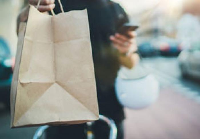 DIN 4 MAI, ÎN MOLDOVA VA FI RELUAT PARŢIAL COMERŢUL CU AMĂNUNTUL, INCLUSIV ÎN ALIMENTAŢIA PUBLICĂ