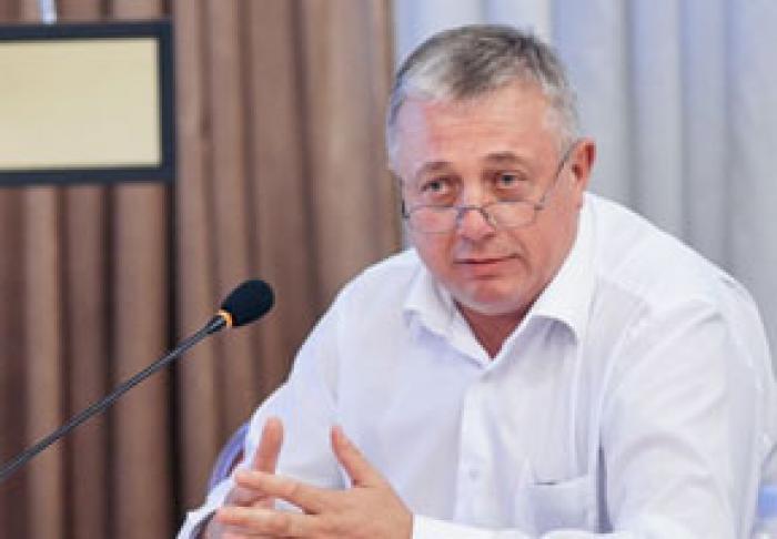 EXPERT: GUVERNUL ȘI-A ASUMAT RĂSPUNDEREA PENTRU DECIZII „ÎN FAVOAREA ALIAȚILOR LUI IGOR DODON”