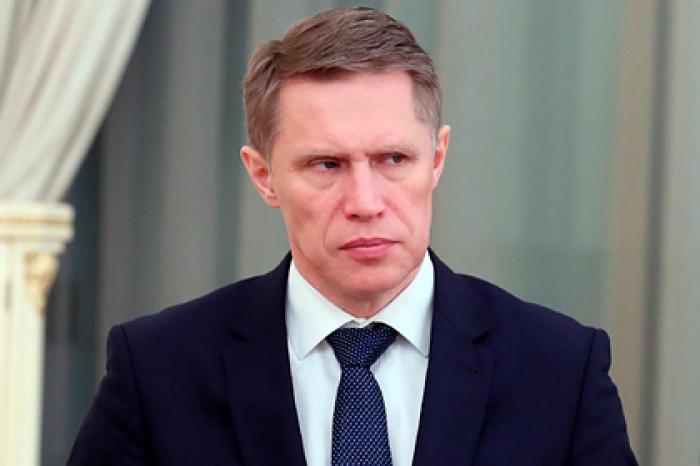 Глава Минздрава объяснил россиянам опасность лечения коронавируса алкоголем