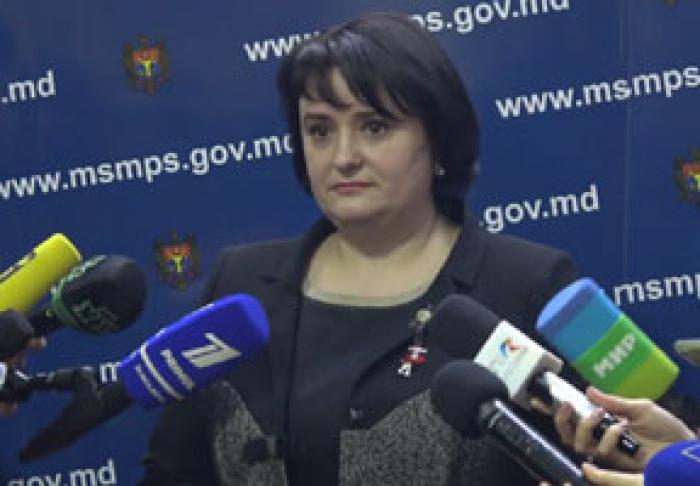 INSTITUŢIILE MEDIA ÎNDEAMNĂ MINISTERUL SĂNĂTĂŢII SĂ DESFĂŞOARE SĂPTĂMÂNAL CONFERINŢE DE PRESĂ ONLINE