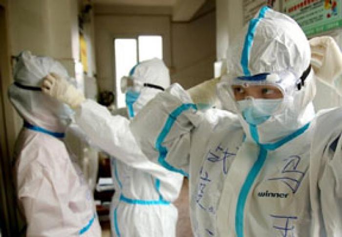 MINISTERUL SĂNĂTĂŢII IMPLEMENTEAZĂ NOI FORME DE TRATAMENT ÎMPOTRIVA CORONAVIRUSULUI